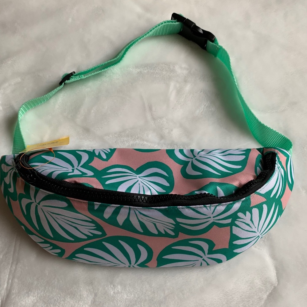 Sun Squad hip cooler bag-NWT!